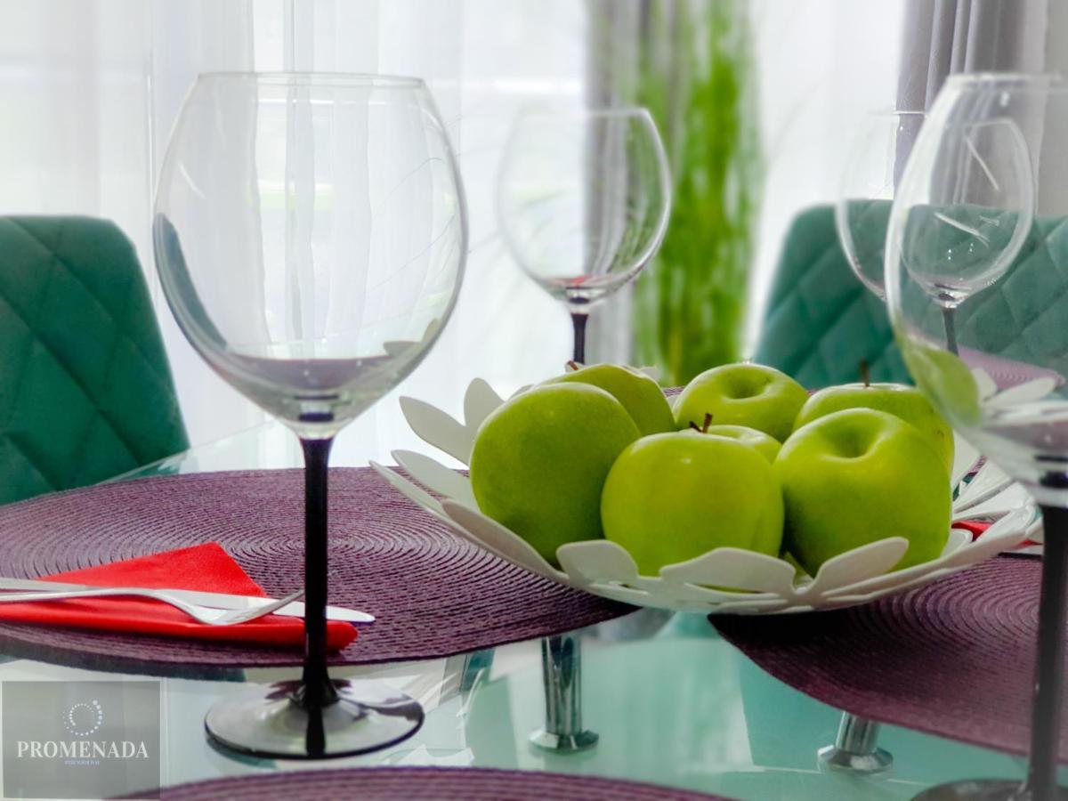 Visum Aparthotel Pool & Spa Mamaia Nord Năvodari Eksteriør bilde