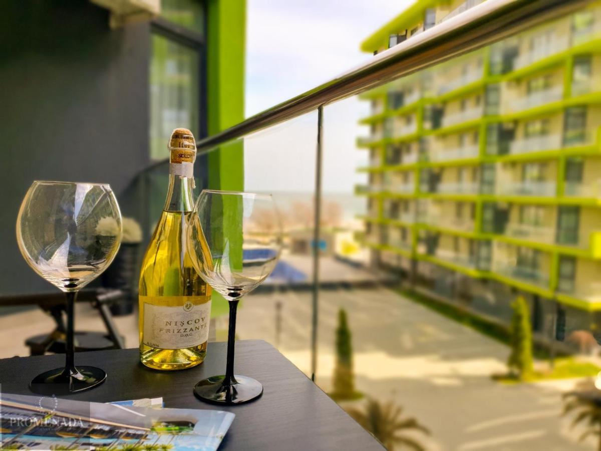 Visum Aparthotel Pool & Spa Mamaia Nord Năvodari Eksteriør bilde