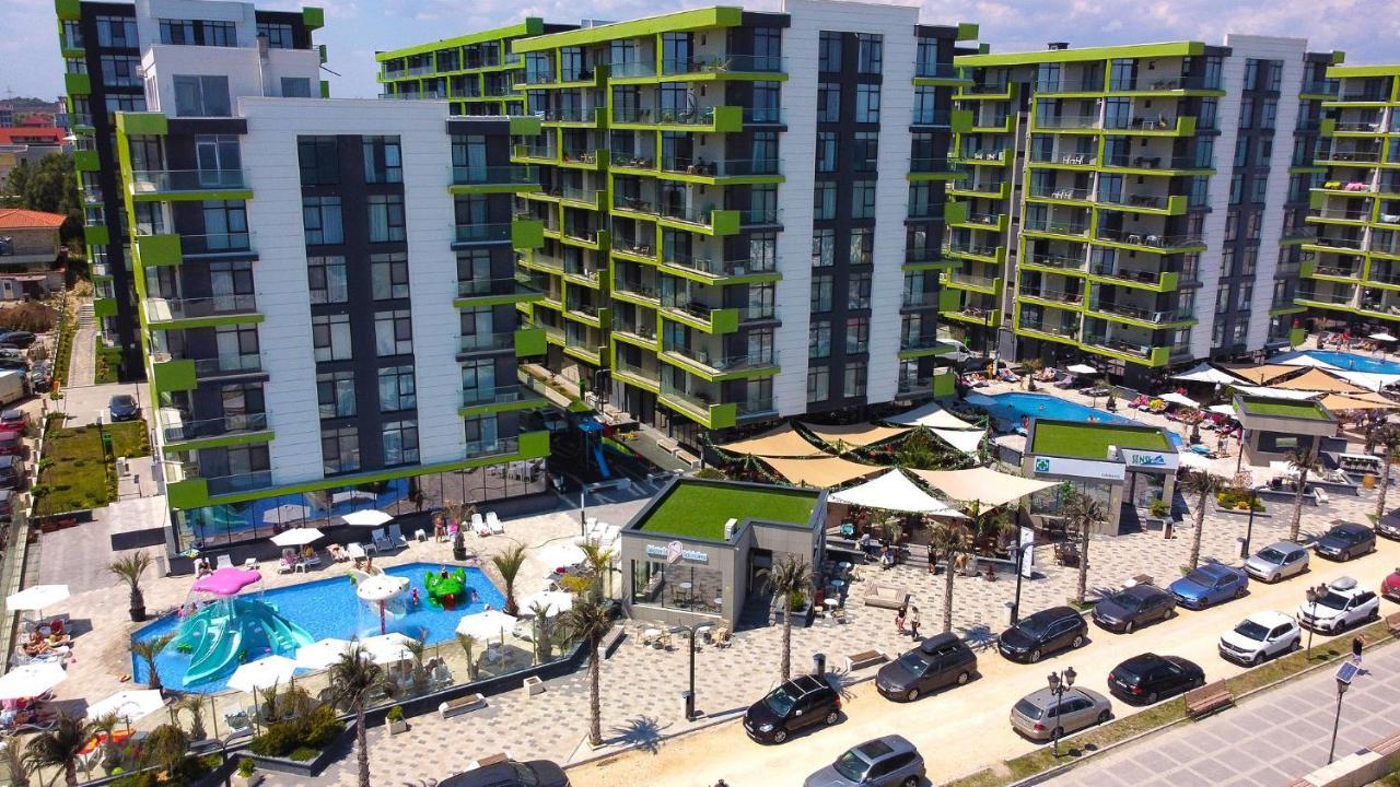 Visum Aparthotel Pool & Spa Mamaia Nord Năvodari Eksteriør bilde