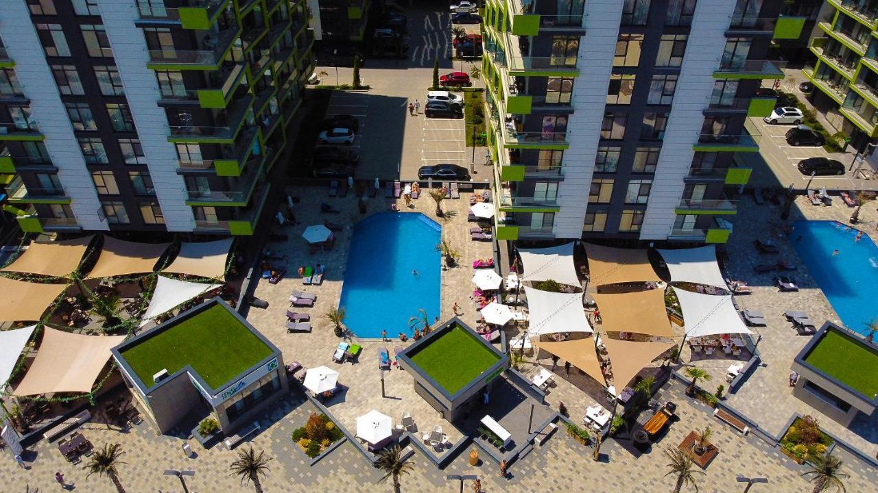 Visum Aparthotel Pool & Spa Mamaia Nord Năvodari Eksteriør bilde